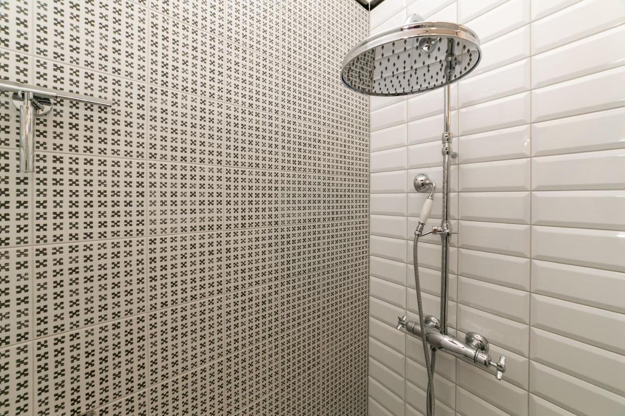 New Studio 3 - Self Check In, Parking Possible, Weekend Free Parking Bratislava Esterno foto
